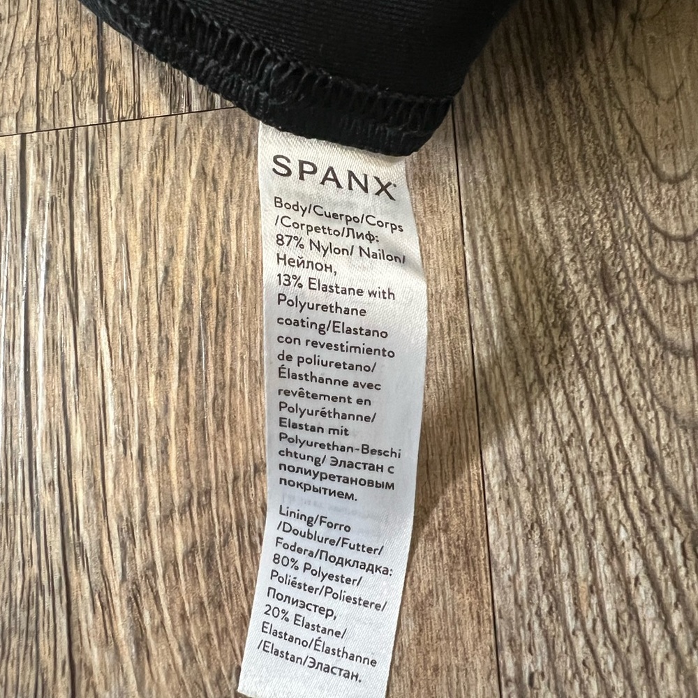Spanx faux leather leggings - size xsmall - Picture 10 of 10